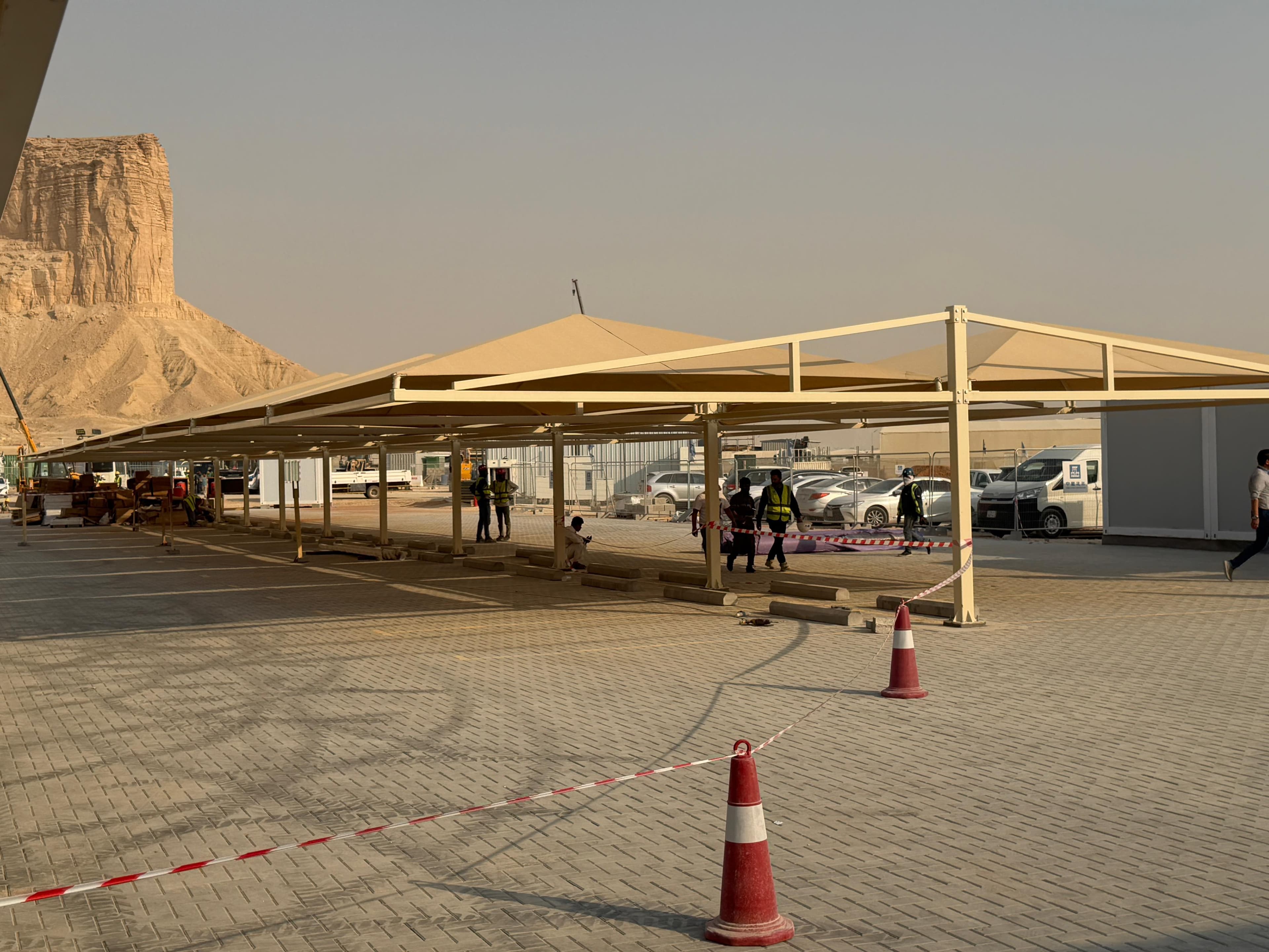 Commercial Car Parking Shades in Saudi Arabia: Design Guide